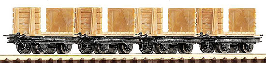 Set of 4 cars for wood and devices transporting<br /><a href='images/pictures/Roco/34611.jpg' target='_blank'>Full size image</a>